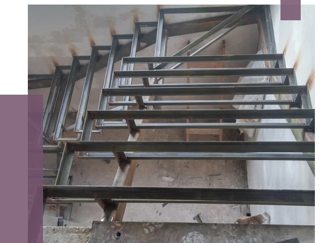 Демонтаж лестниц в Шелехове от 4500 руб. 