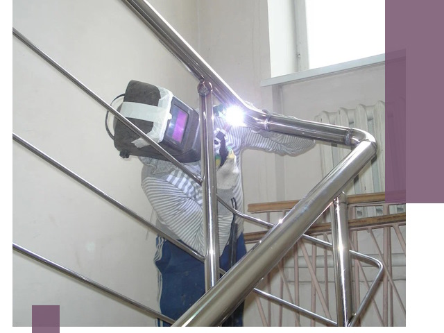 Монтаж перил и ограждений качественно в Шелехове