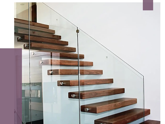 Стеклянные перила для лестницы в Шелехове от 15537 руб.