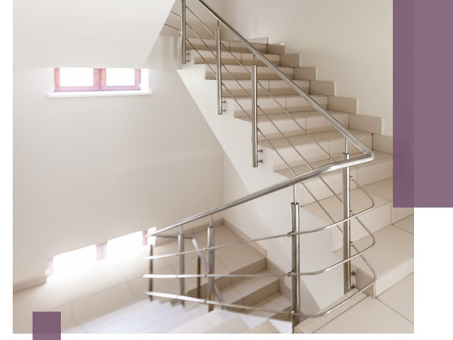 Установка и замена перил в подъезде в Шелехове