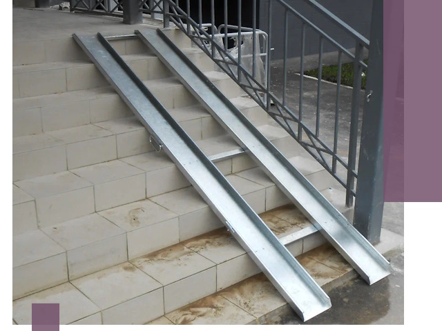 Пандусы для детских колясок в Шелехове: изготовление и монтаж